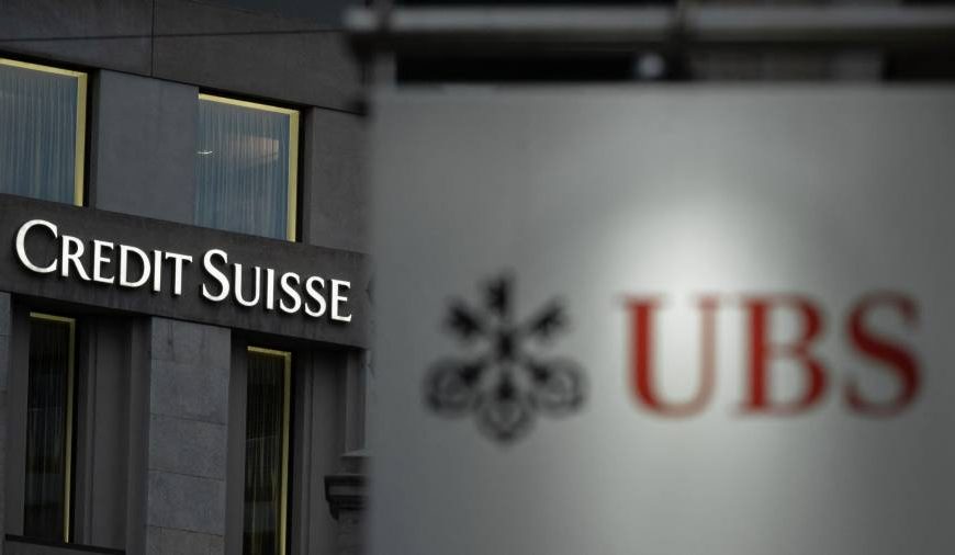 Αγωνία μετά το «συνοικέσιο» της Credit Suisse με την UBS