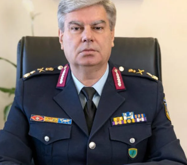 Ξαφνική αλλαγή του αρχηγού της ΕΛΑΣ