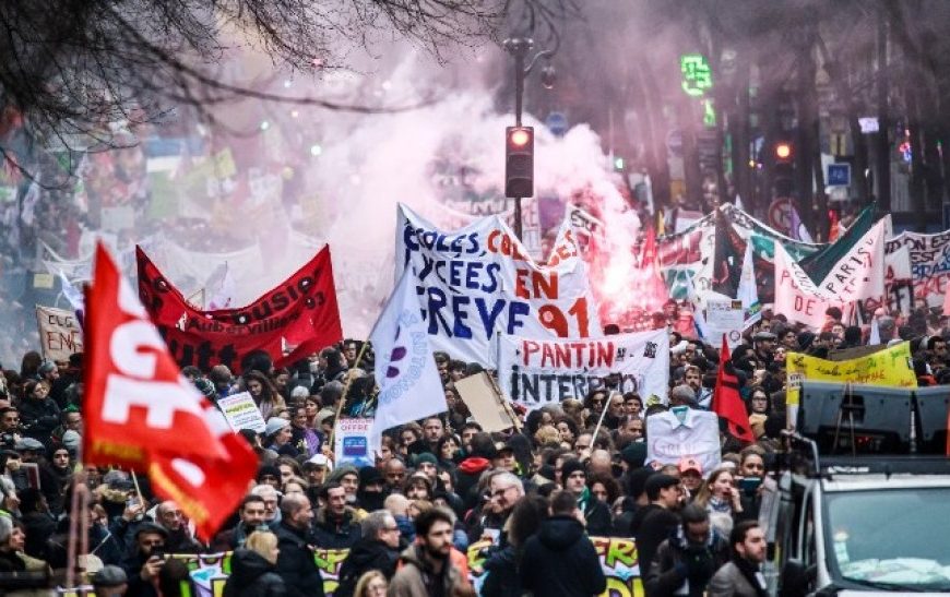 Γαλλία: Ο κόσμος ξανά στους δρόμους σε νέα απεργιακή κινητοποίηση