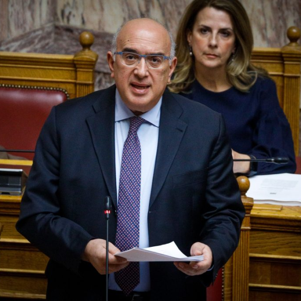 Παπαδόπουλος στην Βουλή για το ακαταδίωκτο: «Έτσι λειτουργούν οι ανεξάρτητες&hellip;