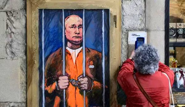 Διεθνείς αντιδράσεις στο ένταλμα σύλληψης του Βλαντίμιρ Πούτιν