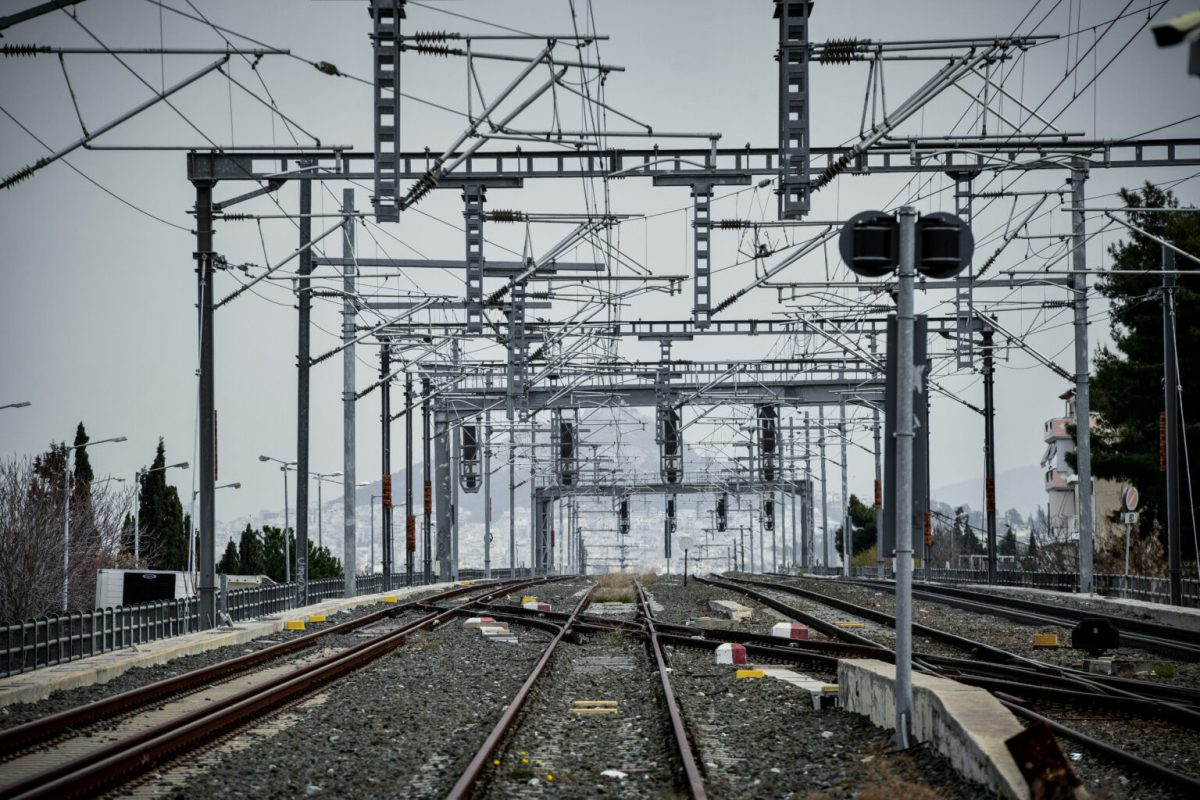 Ο Ευρωπαϊκός Οργανισμός Σιδηροδρόμων διαψεύδει έγκριση του GPS για την ασφάλεια στα τρένα