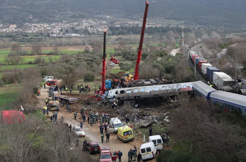 Τέμπη: Διώξεις κατά Αγοραστού και άλλων τριών για το μπάζωμα στο σημείο της τραγωδίας