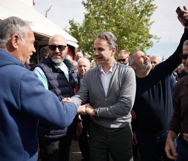 Μητσοτάκης: Σταματήστε να παίζετε monopoly με τις ζωές και τις καταθέσεις των&hellip;