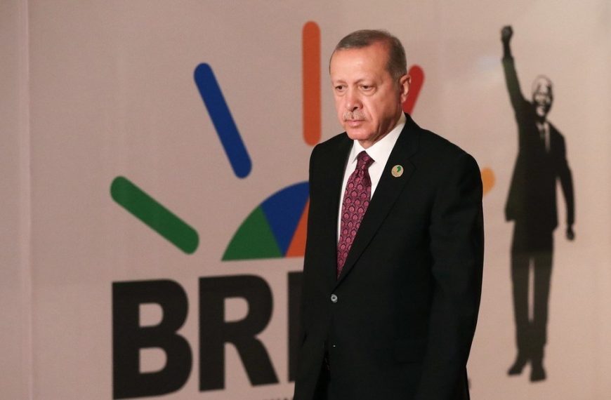 Τι διακυβεύεται σήμερα στην Τουρκία