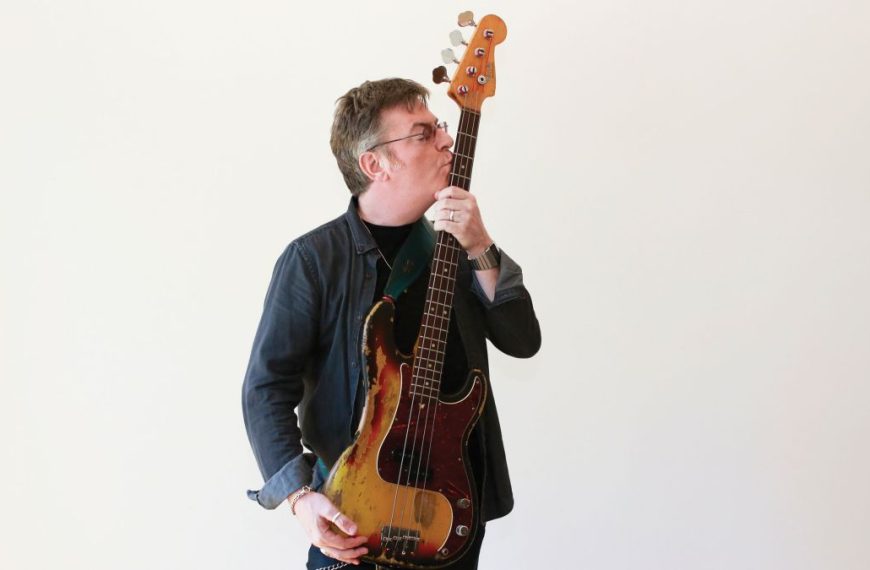 Andy Rourke: «Έφυγε» ο μπασίστας των Smiths σε ηλικία 59 ετών