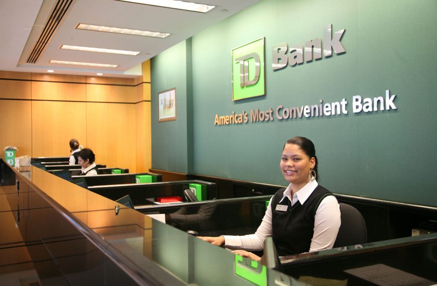 Παγκόσμιο Οικονομικό Φόρουμ: Έρχονται ανακατατάξεις στην αγορά εργασίας