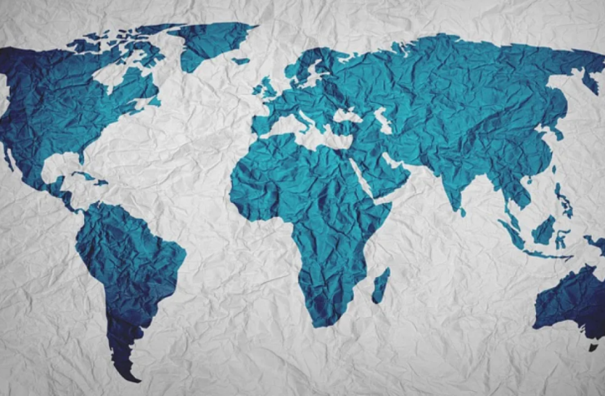 Πιτσιρίκος/ Έχετε δει ποτέ στην Ιστορία να υπάρχει Αριστερά και σοσιαλισμός σε ένα προτεκτοράτο;