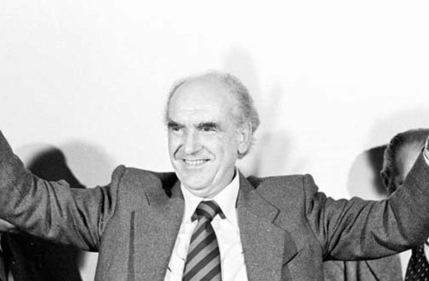 27χρόνια από τον θάνατο του ιδρυτή του ΠΑΣΟΚ, Ανδρέα Παπανδρέου