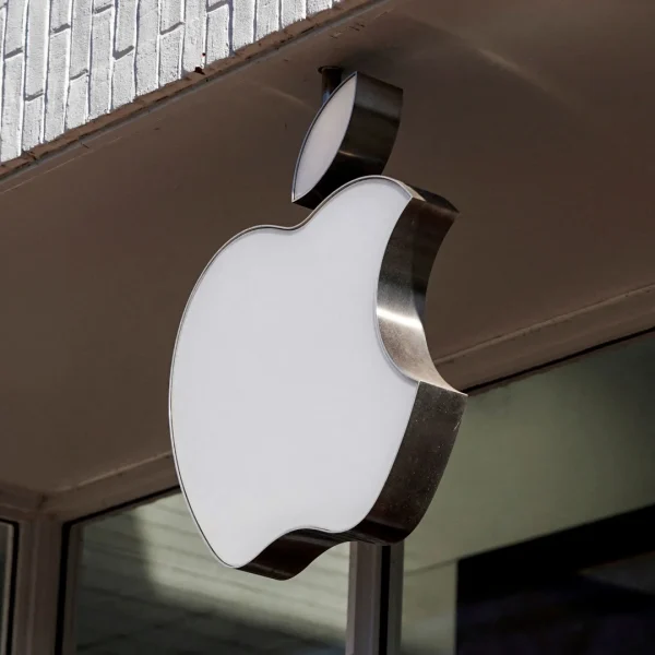 H Apple καλείται να πληρώσει 13 δισ. ευρώ στην Ιρλανδία&hellip;