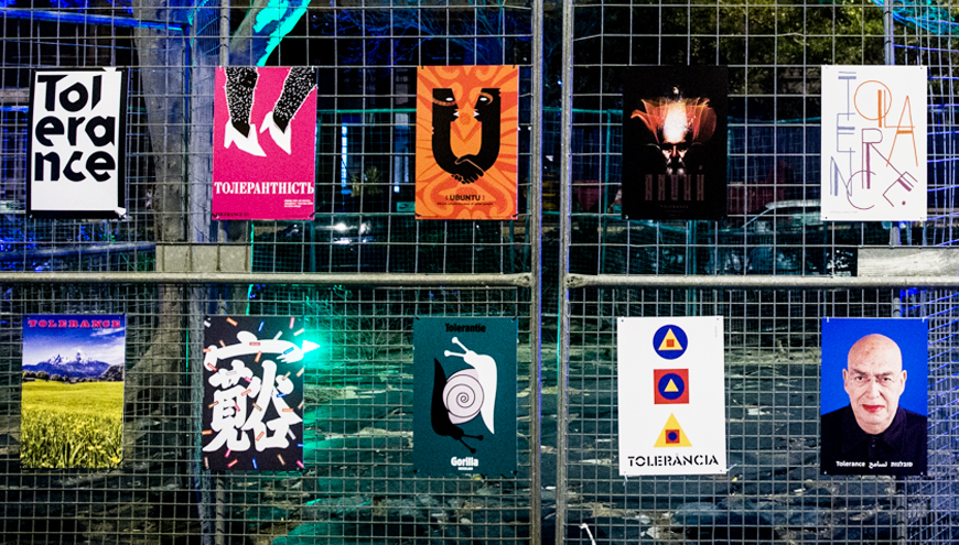 Στην Ιαπωνία, το Tolerance Poster Show