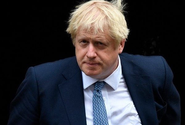 Βρετανία: Ο Μπόρις Τζόνσον παραιτήθηκε από βουλευτής