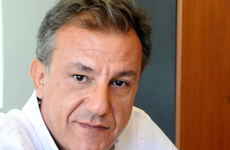 Πέθανε ο δημοσιογράφος Άγγελος Μπόβαλης