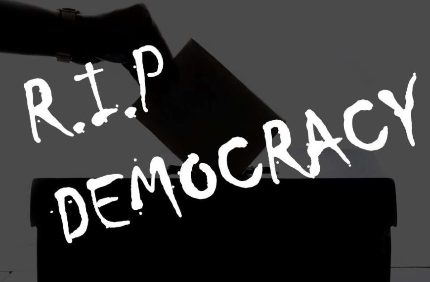 Όριο εισόδου στη Βουλή: Και γιατί όχι στο… 40%;