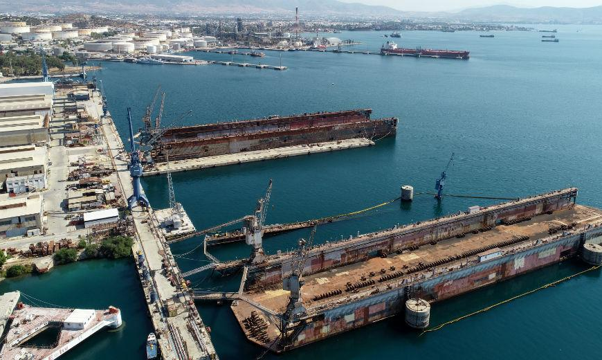 Ναυπηγεία Ελευσίνας: Νεκρός εργάτης με προβλήματα υγείας από υπερκόπωση