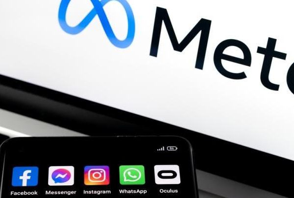 Threads: Η Μeta λανσάρει το αντίπαλον δέος του Twitter την Πέμπτη