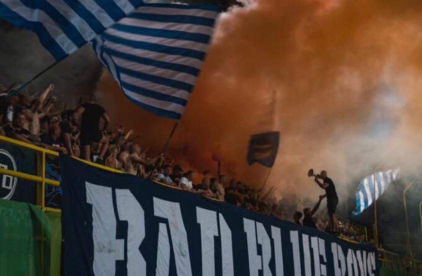 Bad Blue Boys: Οι ακροδεξιοί εθνικιστές και νοσταλγοί του Χίτλερ