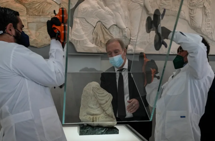 Κλοπή στο Βρετανικό Μουσείο: Νέες αποκαλύψεις – Ανάμεσα στα κλοπιμαία και ελληνικά&hellip;