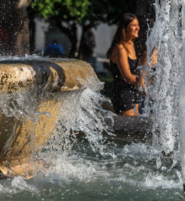 Καύσωνας προ των πυλών: Έως 38°C σήμερα – Στα ύψη ο υδράργυρος τις&hellip;