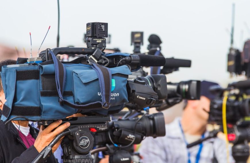 Χάρης Παπαευαγγέλου / Η ελληνική δημοσιογραφία & η Ευρωπαϊκή Πράξη για την Ελευθερία των Μέσων Ενημέρωσης