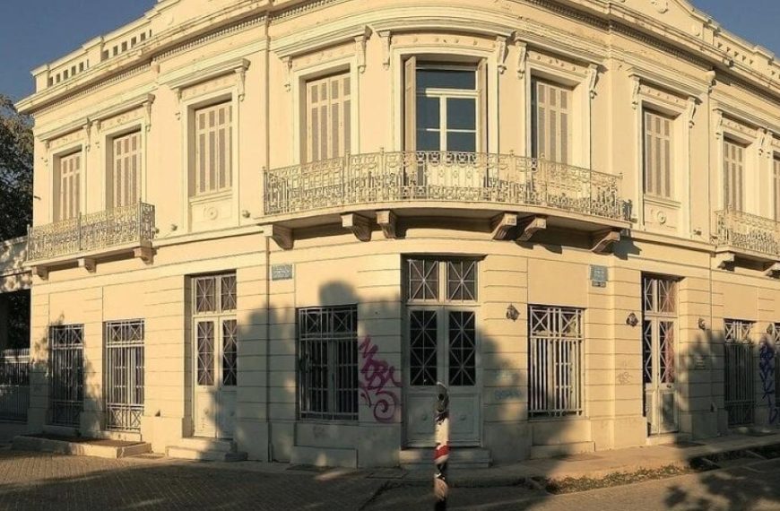 Η Μενδώνη κάνει έξωση στον Σύλλογο Ελλήνων Αρχαιολόγων