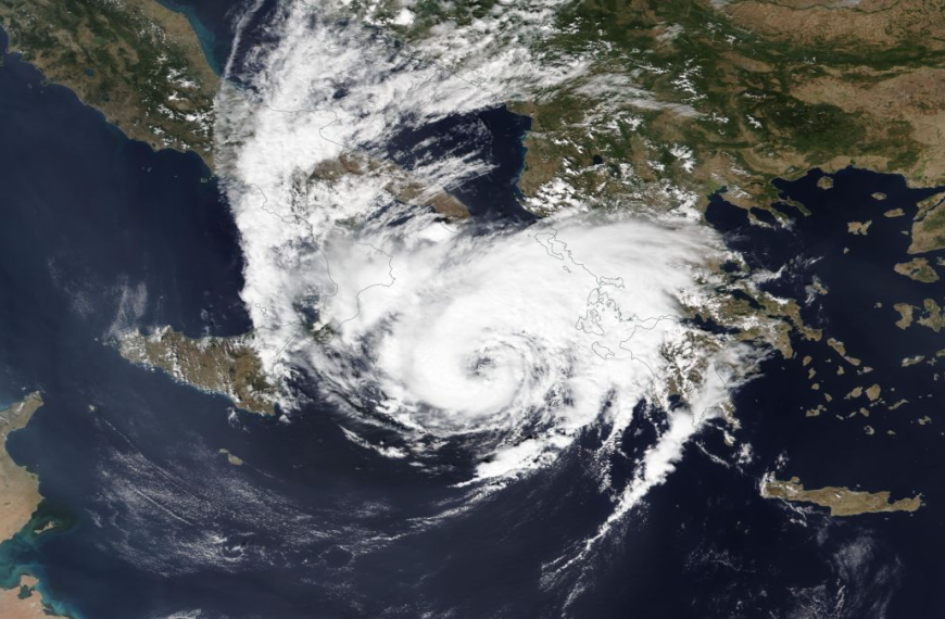 Κακοκαιρία: Πιθανός τροπικός κυκλώνας στο Ιόνιο τα επόμενα 24ωρα – Μετά τις&hellip;