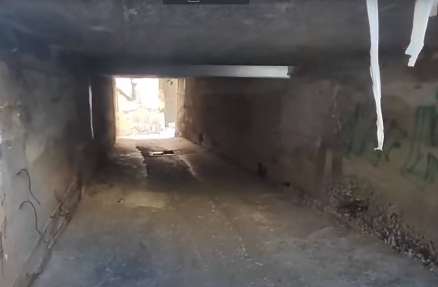 Ρέμα στην καρδιά της Αθήνας διασχίζει υπόγεια, αυλές και πιλοτές (βίντεο)