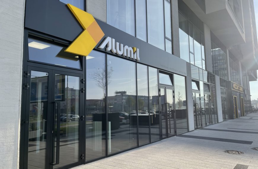 Η ALUMIL ισχυροποιεί τη διεθνή παρουσία της: Νέο Showroom στο Σεράγεβο