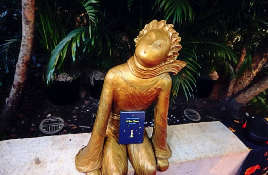 «Ο Μικρός Πρίγκηπας»έγινε 80 χρόνων και άγαλμα στη Νέα Υόρκη