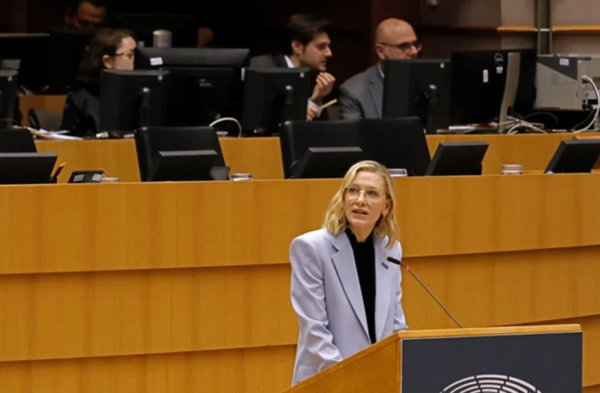 Η Κέιτ Μπλάνσετ ζητά κατάπαυση του πυρός – «Δεν είμαι από το Ισραήλ ή την Παλαιστίνη, αλλά είμαι μάρτυρας»