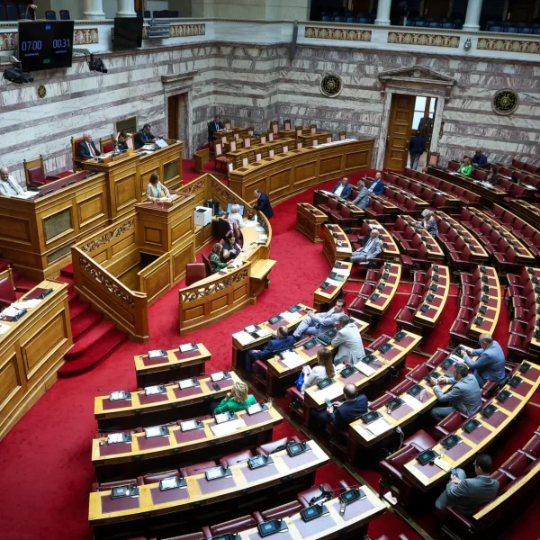 Οι προτάσεις ΣΥΡΙΖΑ-ΠΣ και ΠΑΣΟΚ για σύσταση προανακριτικών επιτροπών σχετικά με τη&hellip;