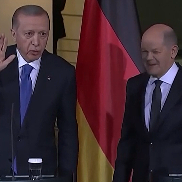 «Η ψυχολογία της ενοχής για το Ολοκαύτωμα»: Θύελλα για τις&hellip;