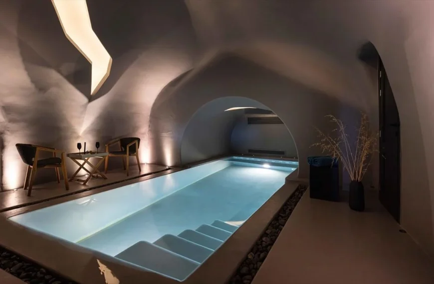 Το Kivotos Santorini με διπλή διάκριση στα World Luxury Hotel Awards 2023