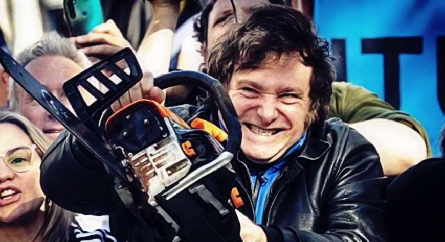 Ρόσα Μοντέρο / Το σεξ απίλ του αλυσοπρίονου