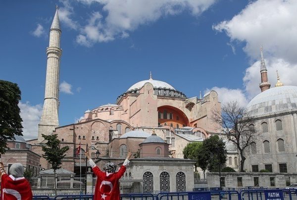 Ερντογάν: Σύμβολο του τουρκικού αιώνα η Αγία Σοφία