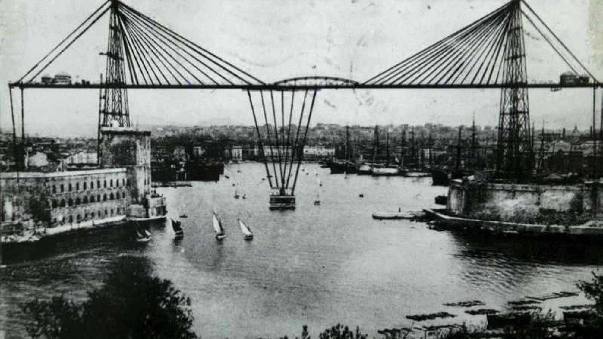 Το Γεφυροπορθμείο (Pont Transbordeur) του Παλιού Λιμανιού (Ancient Port) της Μασσαλίας