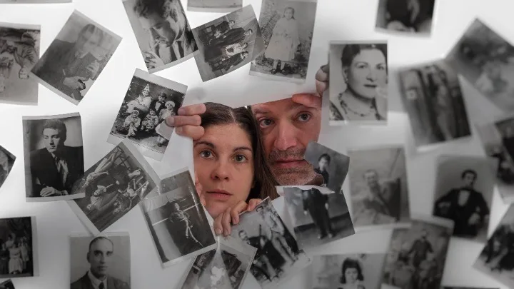 «Οι Απόγονοι» σε σκηνοθεσία: Χρ. Θάνου στο ΠΛΥΦΑ