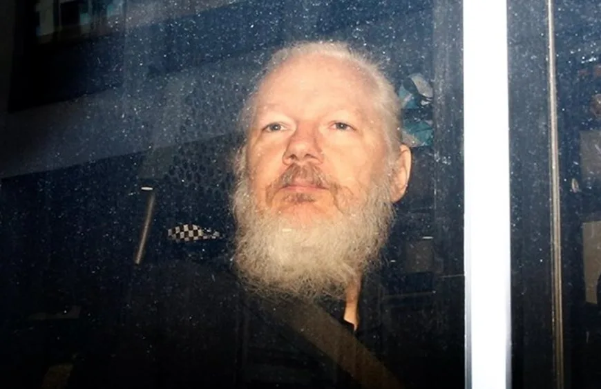 Τζούλιαν Ασάνζ: Ειδική εισηγήτρια για τα βασανιστήρια του ΟΗΕ καλεί τη Βρετανία να σταματήσει τη διαδικασία έκδοσης στις ΗΠΑ