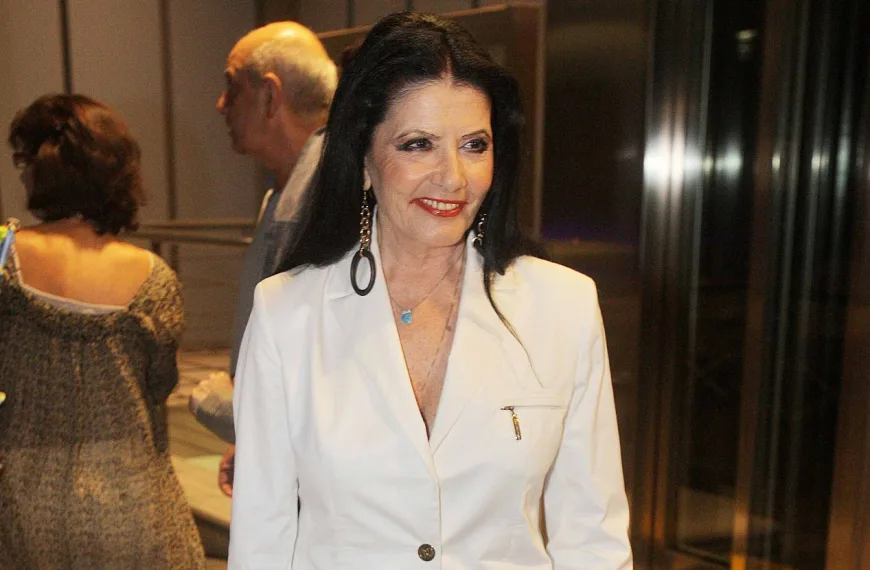 Ζωζώ Σαπουντζάκη: Ανέβασε υψηλή πίεση και νοσηλεύεται