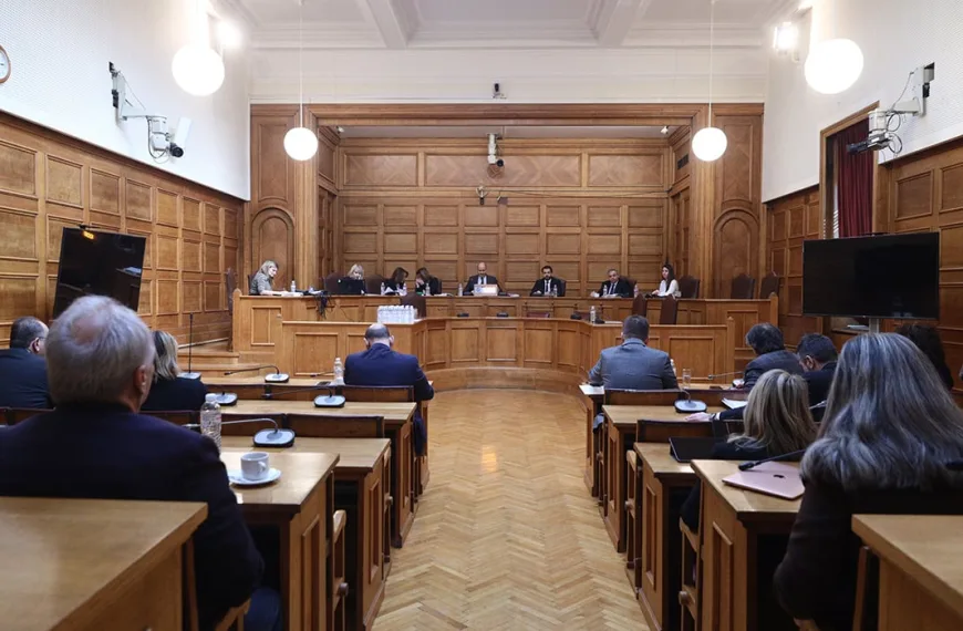 Προανακριτική για τα Τέμπη: Ποιοι βουλευτές θα τη…