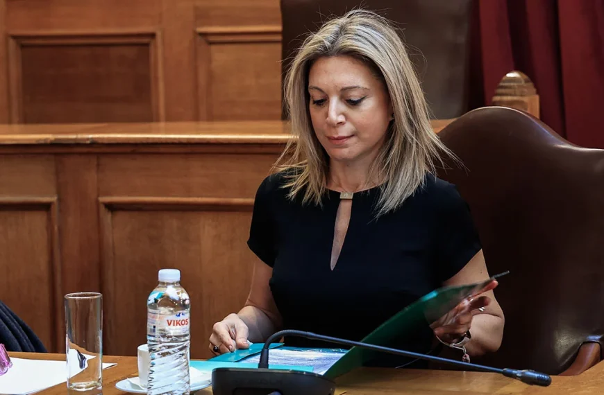 Τέμπη: Για κυνισμό καταγγέλλει την εισαγγελέα του Αρείου Πάγου η Μαρία Καρυστιανού