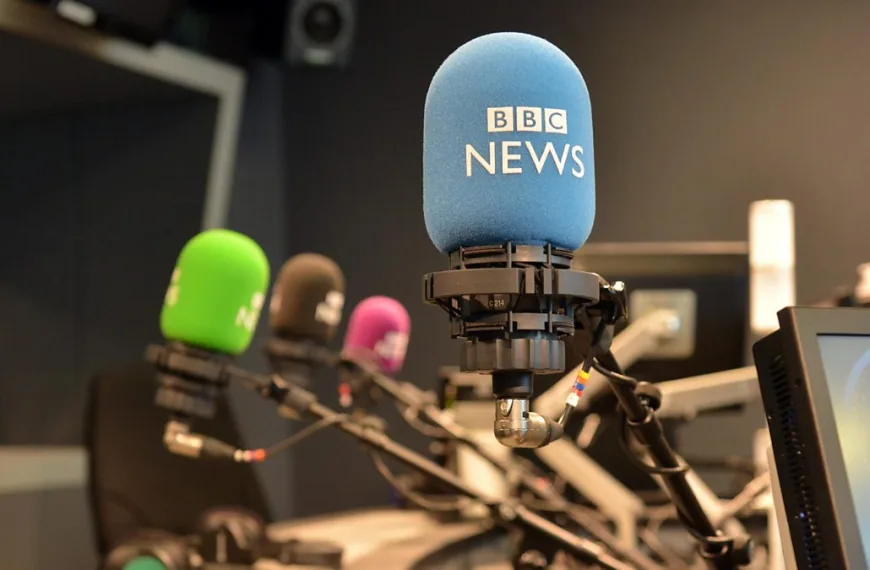 Ραδιοφωνικό ντοκιμαντέρ του BBC για τις υποκλοπές στην Ελλάδα
