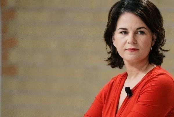 Η Μπέρμποκ διέκοψε πρόωρα την επίσκεψή της στο Μικολάιφ