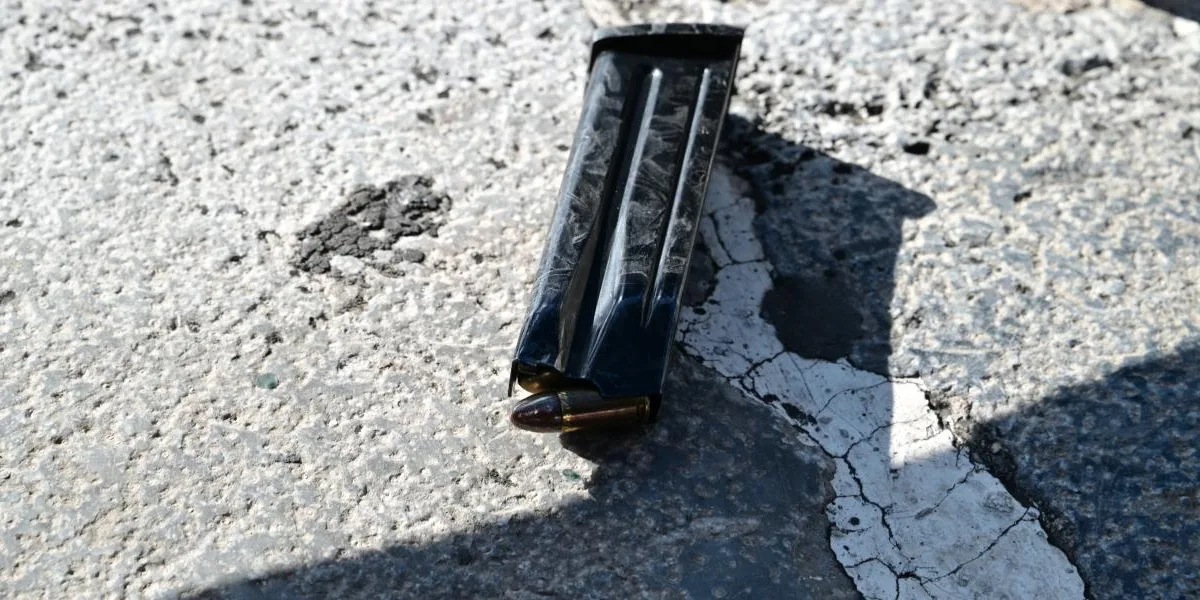 Σύνταγμα: Αστυνομικός έχασε γεμιστήρα γεμάτο σφαίρες – Σοβαρά ερωτήματα για την ασφάλεια των φοιτητών