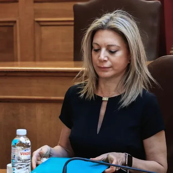 Εξώδικο Καρυστιανού στον πρόεδρο της Προανακριτικής: «Πράξη υπέρτατης δειλίας από Τριαντόπουλο»