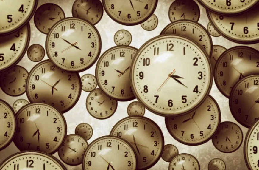 Θερινή ώρα 2024: Πότε γυρίζουμε τους δείκτες του ρολογιού