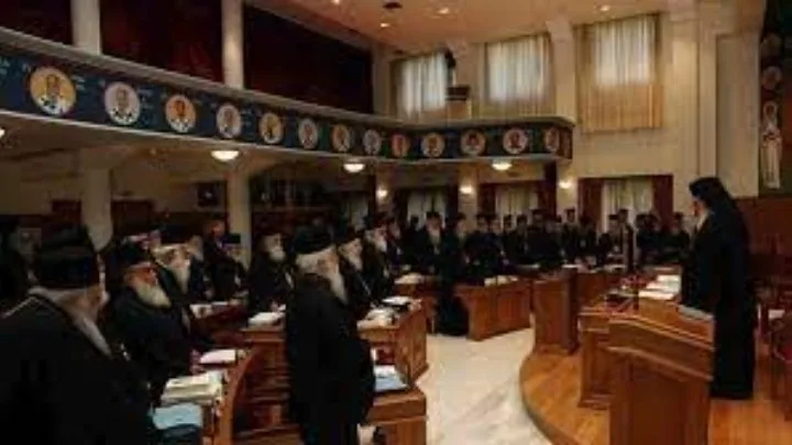 Η Εκκλησία αποφάσισε τον διαχωρισμό της από το Κράτος αλλά… μόνο για την  Κυριακή της Ορθοδοξίας