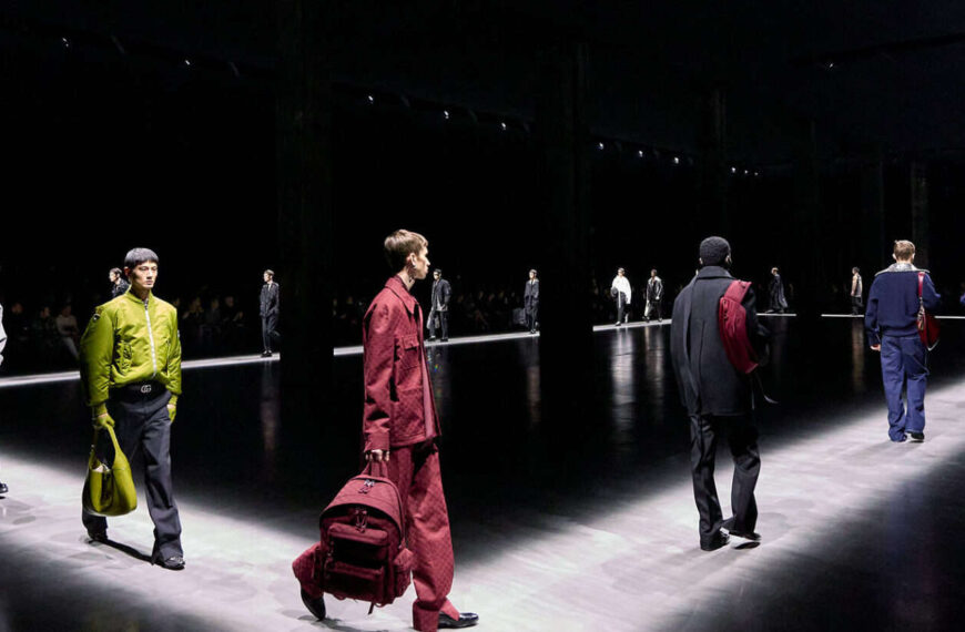 Η επίδειξη της συλλογής Cruise 2025 του Gucci στην Tate Modern του Λονδίνου