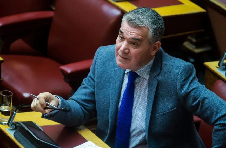 Δημήτρης Κυριαζίδης: Σάλος από το χυδαίο ομοφοβικό σχόλιο…