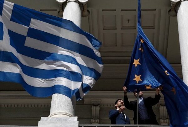 Ευρωεκλογές 2024: 8 στους 10 Έλληνες θεωρούν ότι η ΕΕ…